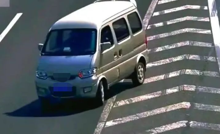 普通道路倒车掉头扣几分-有驾