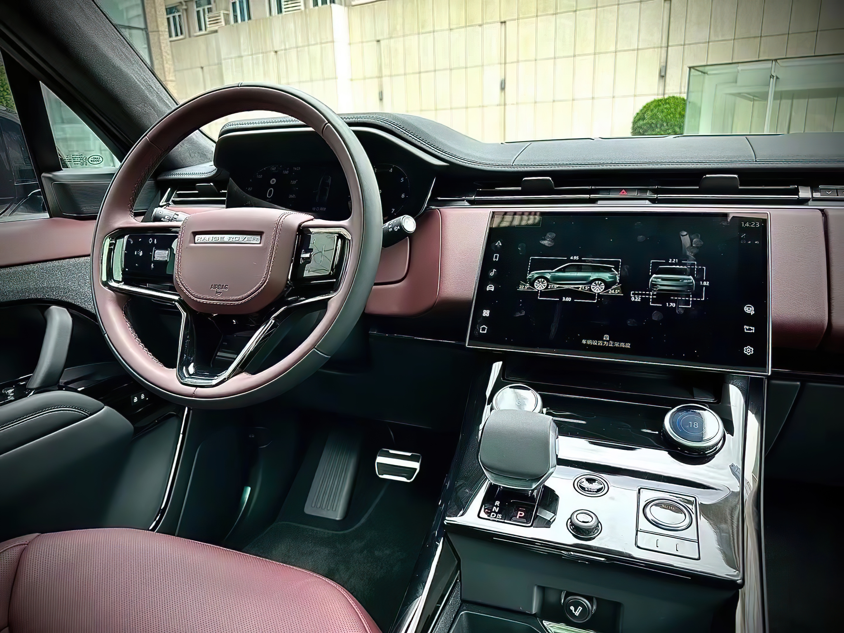 路虎揽胜运动版:极致舒适与越野性能的完美结合