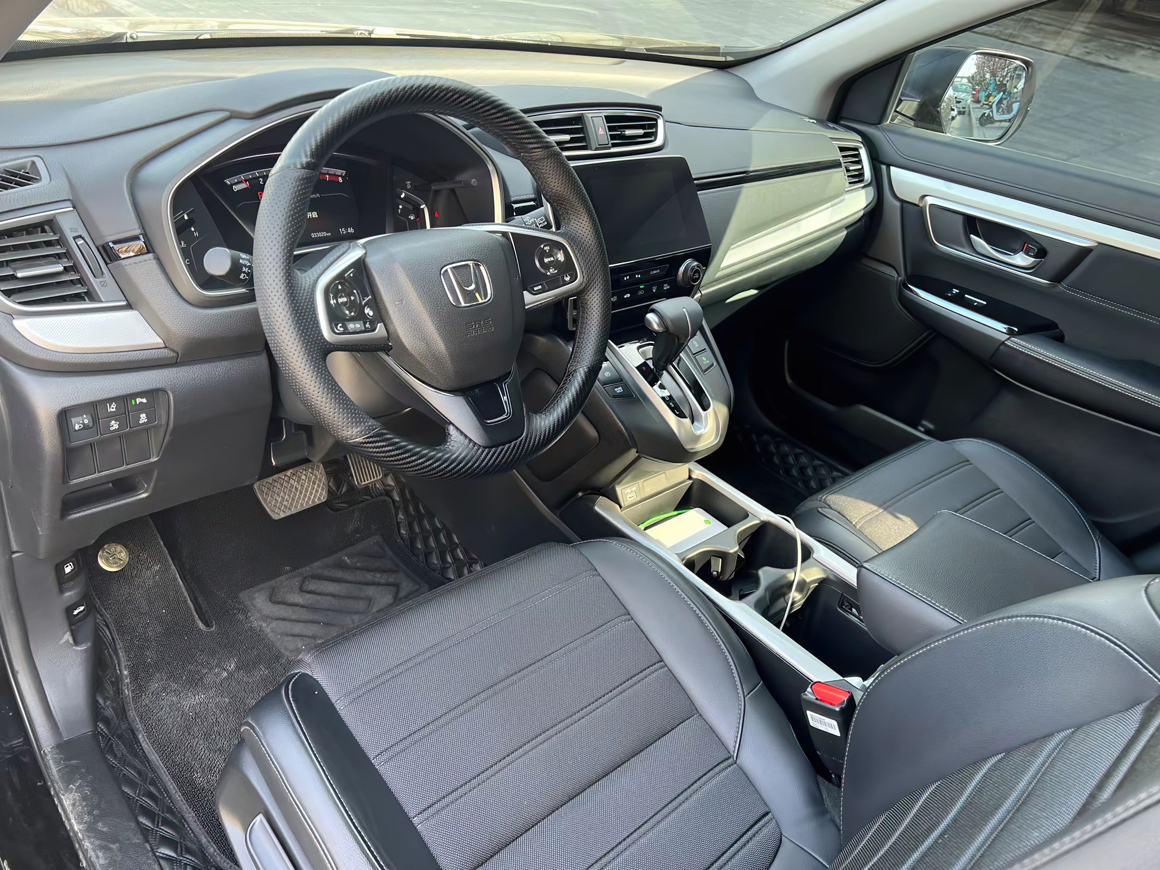 本田cr-v:外观年轻化,突破硬气,内饰中控屏有点失望